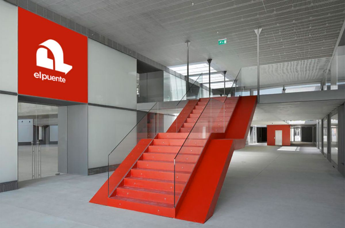 Espacio para eventos y actividades en grupo en Fundacion el Puente, en el Matadero de Madrid.