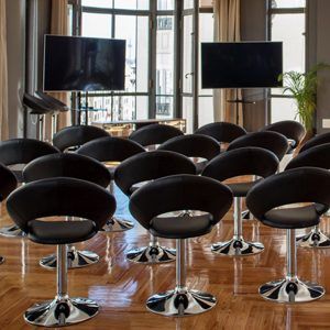 Espacio para eventos y reuniones en Gran Vía Hub 27 de Madrid.