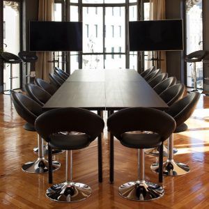 Espacio para eventos y reuniones en Gran Vía Hub 27 de Madrid.