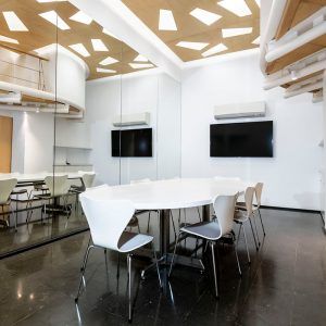 Sala privada del Espacio Bertelsmann, ideal para celebrar eventos corporativos o institucionales.