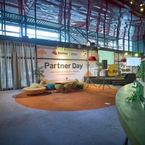 Evento de red Hat en Restaurante Nubel de Madrid, espacio para eventos, reuniones, charlas