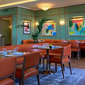 Interior del espacio Restaurante Four Seasons en Madrid, ideal para celebraciones y eventos.