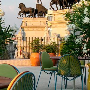 Terraza del espacio Restaurante Four Seasons en Madrid, ideal para celebraciones y eventos.